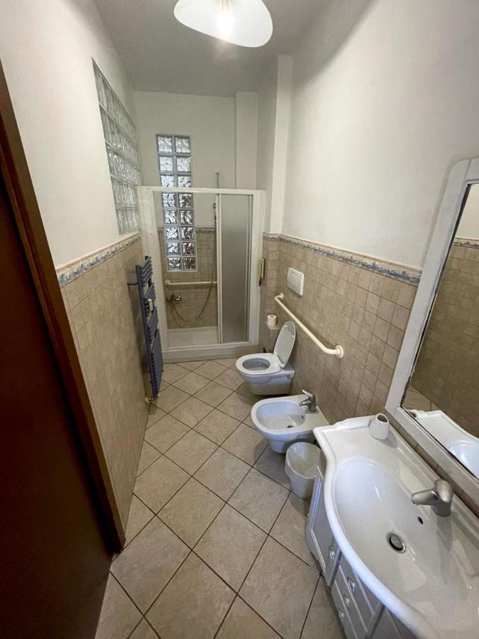 L'Anima Del Viaggio A Torino Apartment Exterior photo